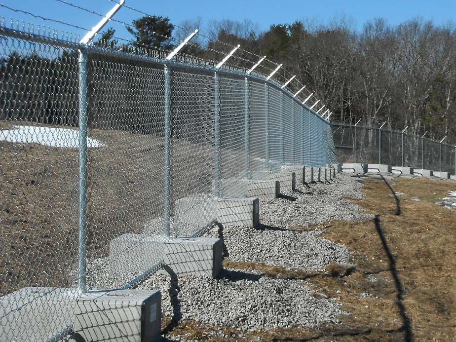  Temporary Fence company in the Southeastern Massachusetts area.