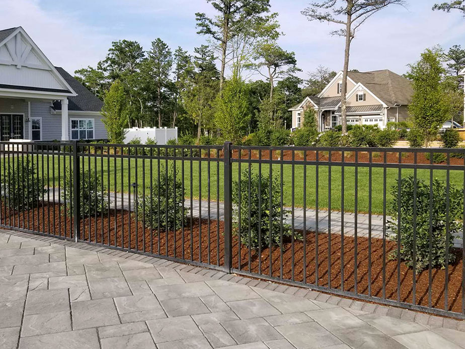 Aluminum fencing benefits in Southeastern Massachusetts