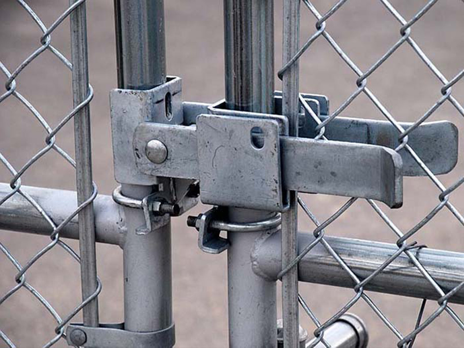 Commercial Chain Link fencing benefits in Southeastern Massachusetts