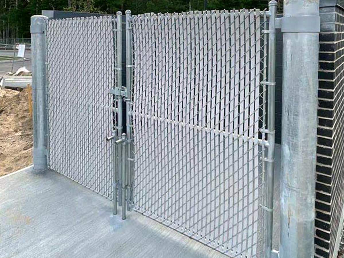 Commercial Chain Link semi-privacy fencing in Kingston Massachusetts