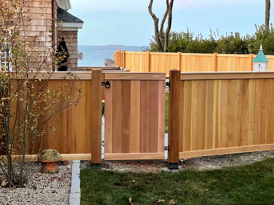 Residential Wood fence contractor in the Southeastern Massachusetts area.