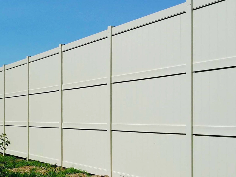 Commercial Vinyl Fence Company In Southeastern Massachusetts